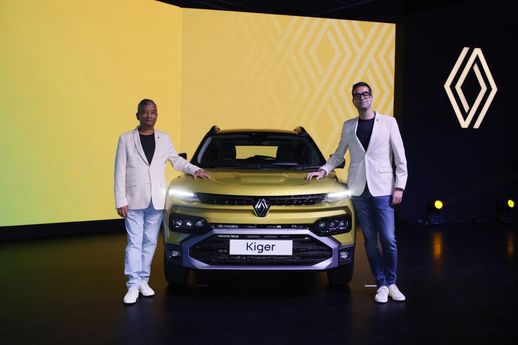 1-Mr. Venkatram Mamillapalle, Managing Director, Renault India with Mr.Francisco Hidalgo, Vice President (Sales & Marketing), Renault India