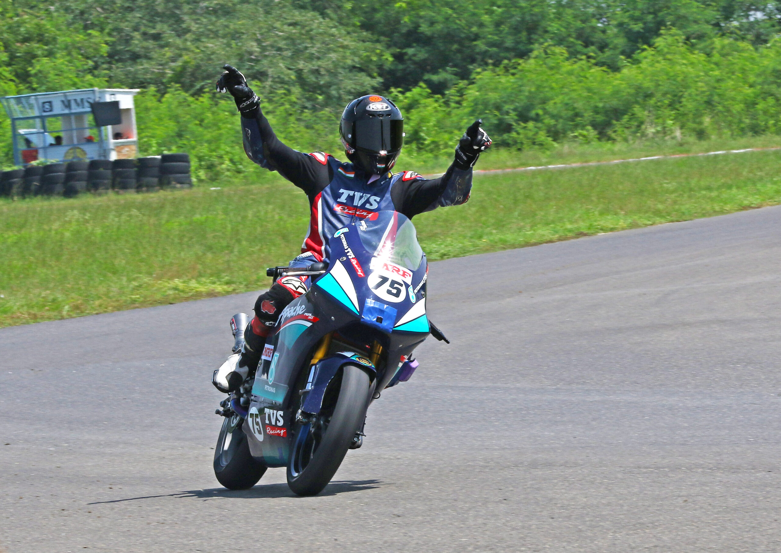 Sarthak Chavan celebrating his win in the Pro-Stock 301-400cc Open race (Sept 7)