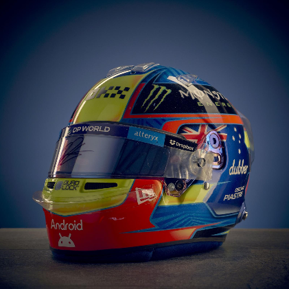 Oscar Piastri helmet