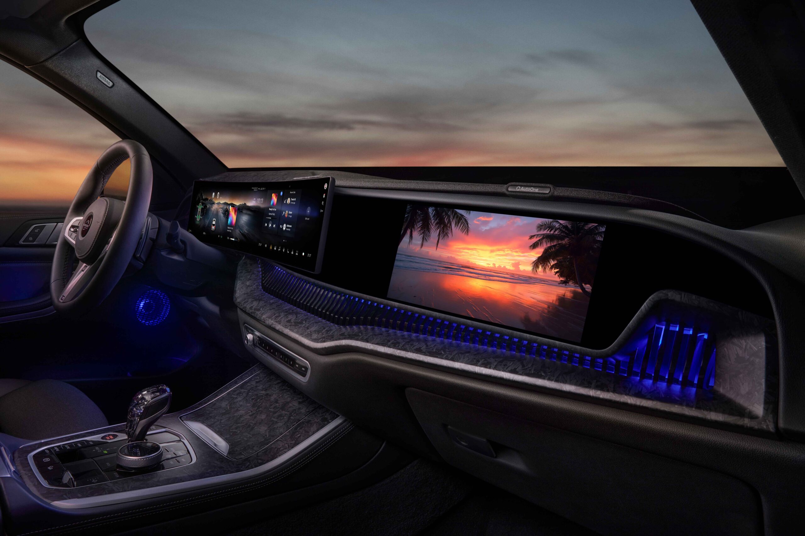 HARMAN_Ready Display Passenger Screen_11zon