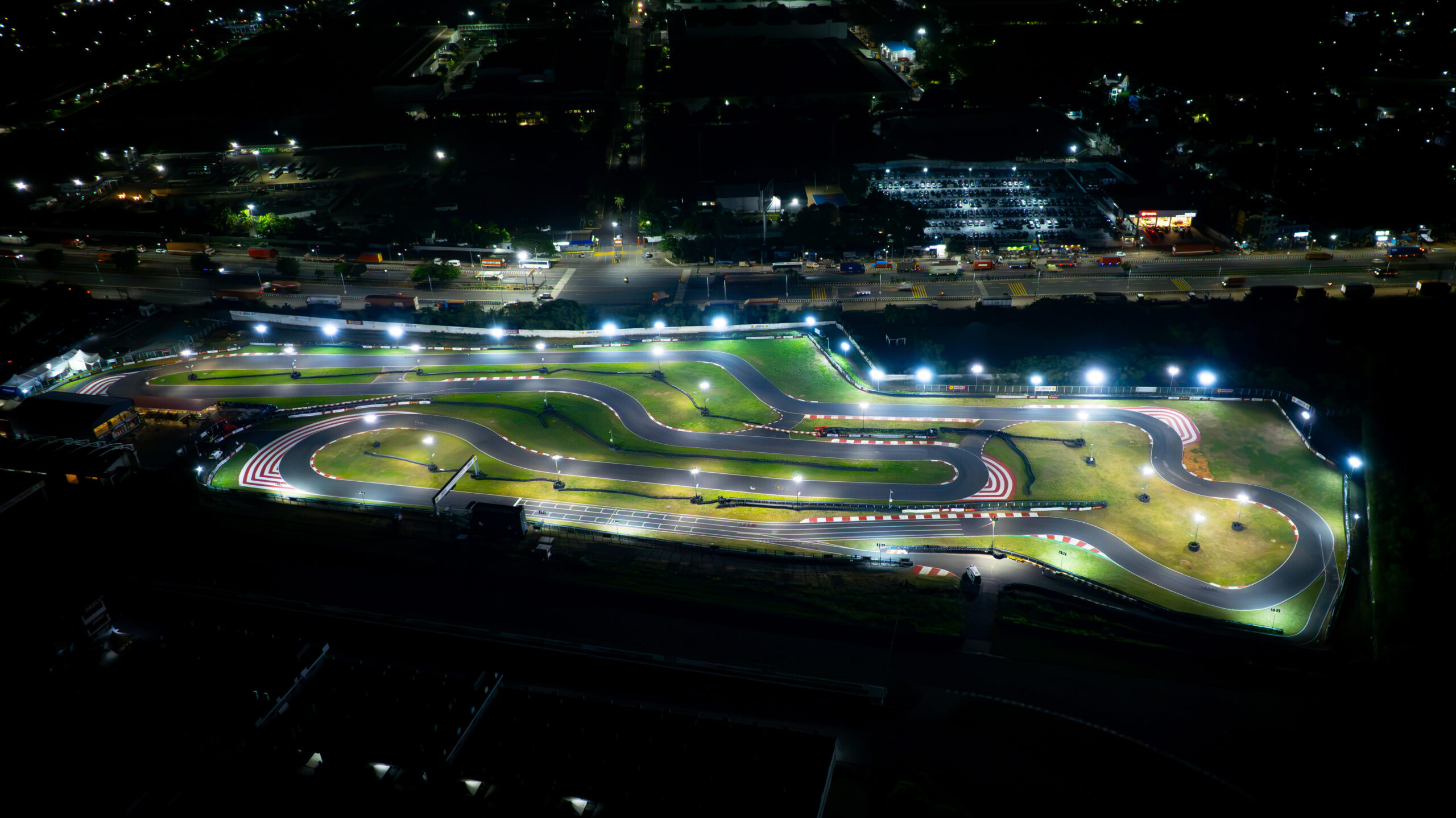 MIKA Circuit under lights-1