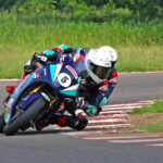 Chiranth Vishwanath (5) on way to winning the Super Sport 301-400cc Open race (Oct 31)