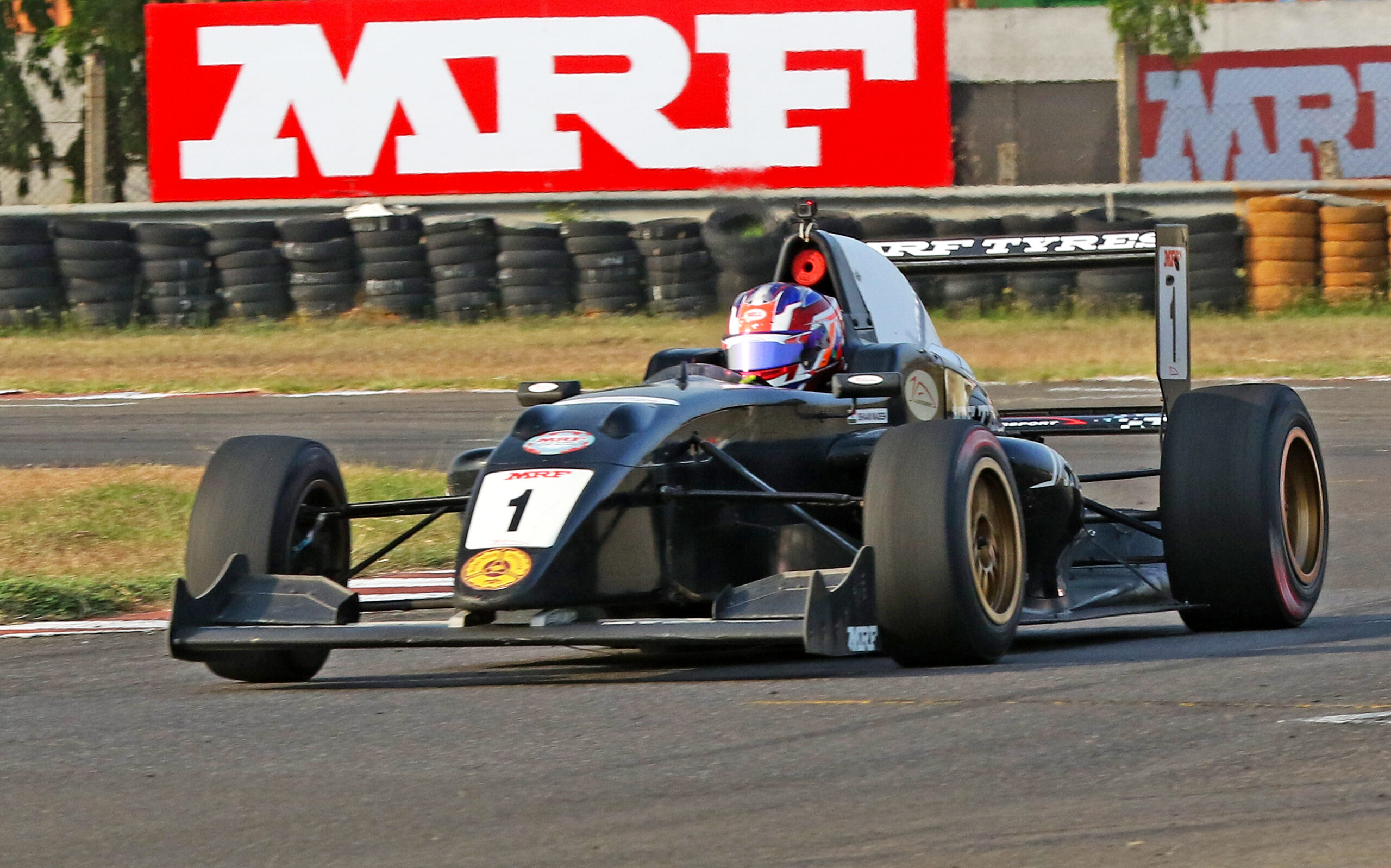 Ishaan Madesh, winner of the MRF F2000 race (Oct 10)